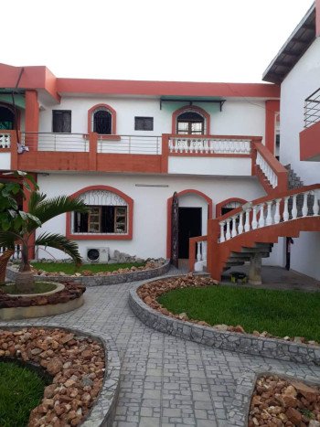 COCODY RIVIERA 3 : DUPLEX DE 12 PIÈCES EN VENTE card image