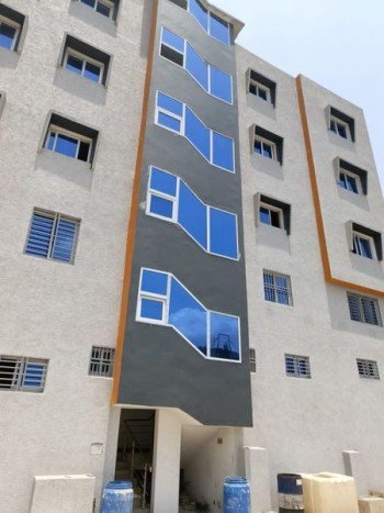 Immeuble R+3 à Cocody card image